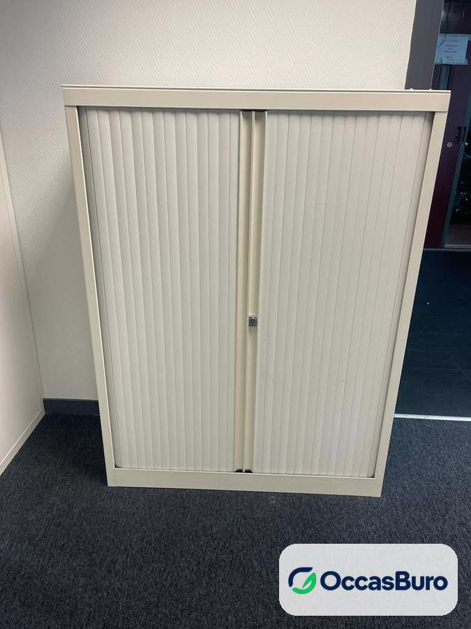 Armoire métallique mi-hauteur blanche à rideaux, reconditionnée