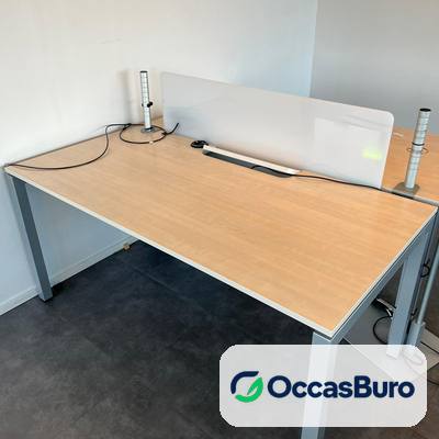 Bench 2 postes bois, écran blanc et colonne électrique – reconditionné