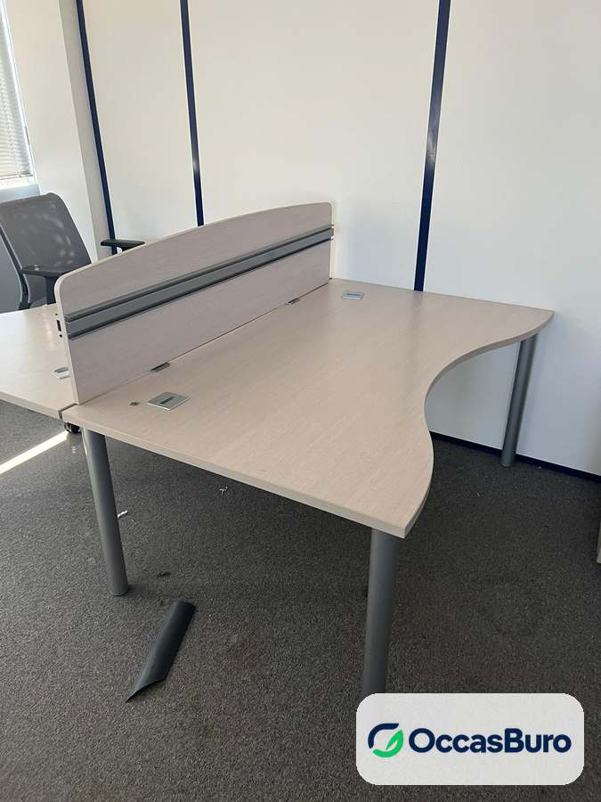 Bench 2 postes vague gris clair avec séparateur tissu – reconditionné