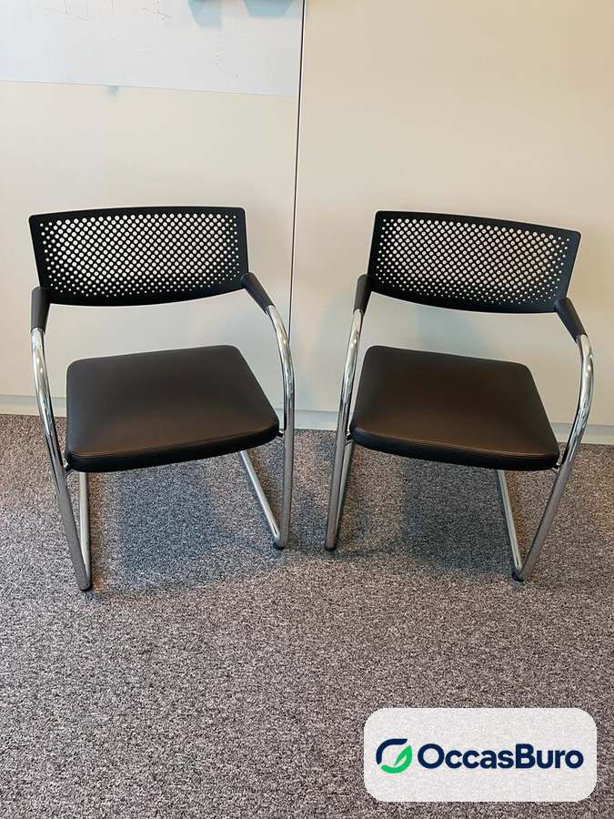 Chaise Vitra Visavis noire reconditionnée, luge et accoudoirs chromés