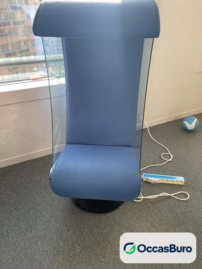 Fauteuil acoustique bleu à haut dossier et parois vitrées, reconditionné