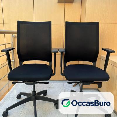 Fauteuil de travail résille noire, accoudoirs réglables – reconditionné