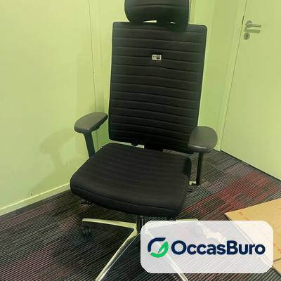 Fauteuil ergonomique dossier haut tissu noir, appui-tête – reconditionné