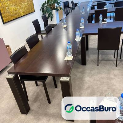 Module de table de réunion wengé sur pieds carrés massifs