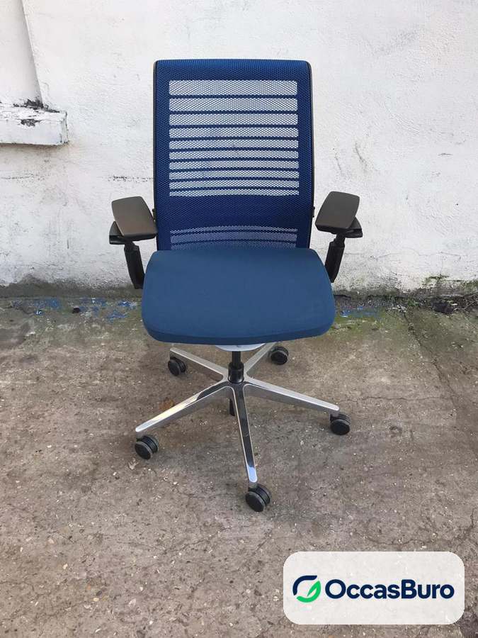 Steelcase Think dossier à lamelles, assise colorée – reconditionné