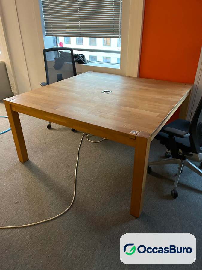 Table chêne massif lamellé-collé juxtaposable – reconditionnée