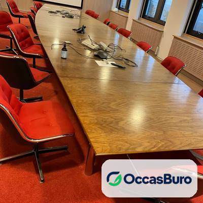 Table de conseil modulaire en chêne verni, 14 à 16 places