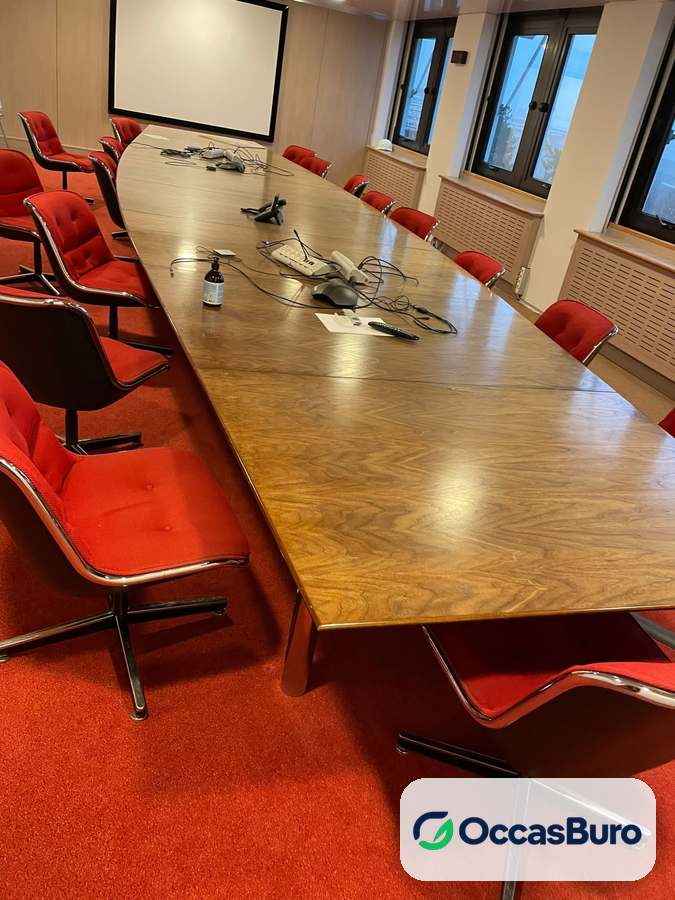 Table de conseil modulaire en chêne verni, 14 à 16 places
