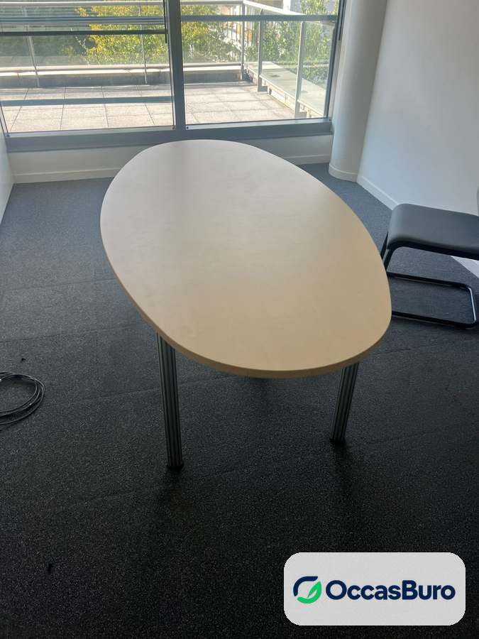 Table de réunion ovale en érable clair 6 places, 4 pieds – reconditionnée