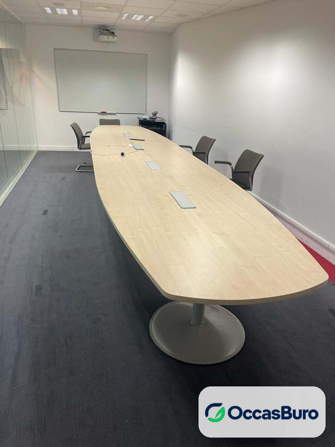 Table de réunion tonneau XXL érable reconditionnée, 14 à 20 places