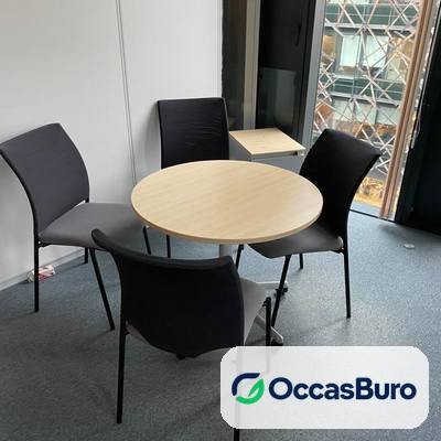 Table ronde 4 personnes plateau érable, pied central – reconditionnée