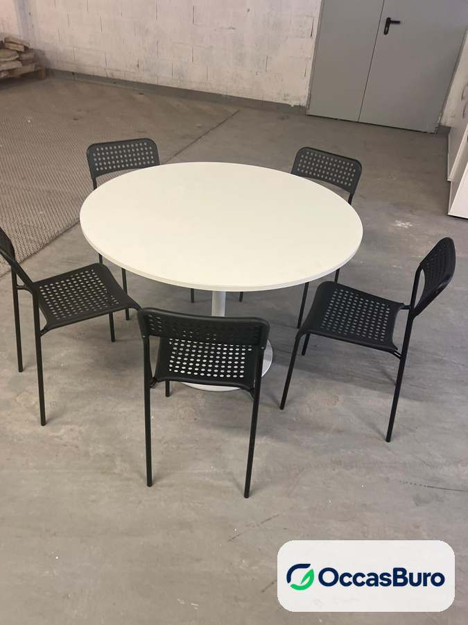 Table ronde 4 personnes tout blanc sur pied tulipe – reconditionnée