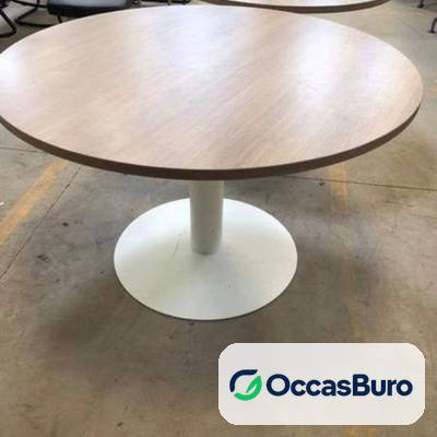 Table ronde chêne 4 places sur pied tulipe blanc – reconditionnée