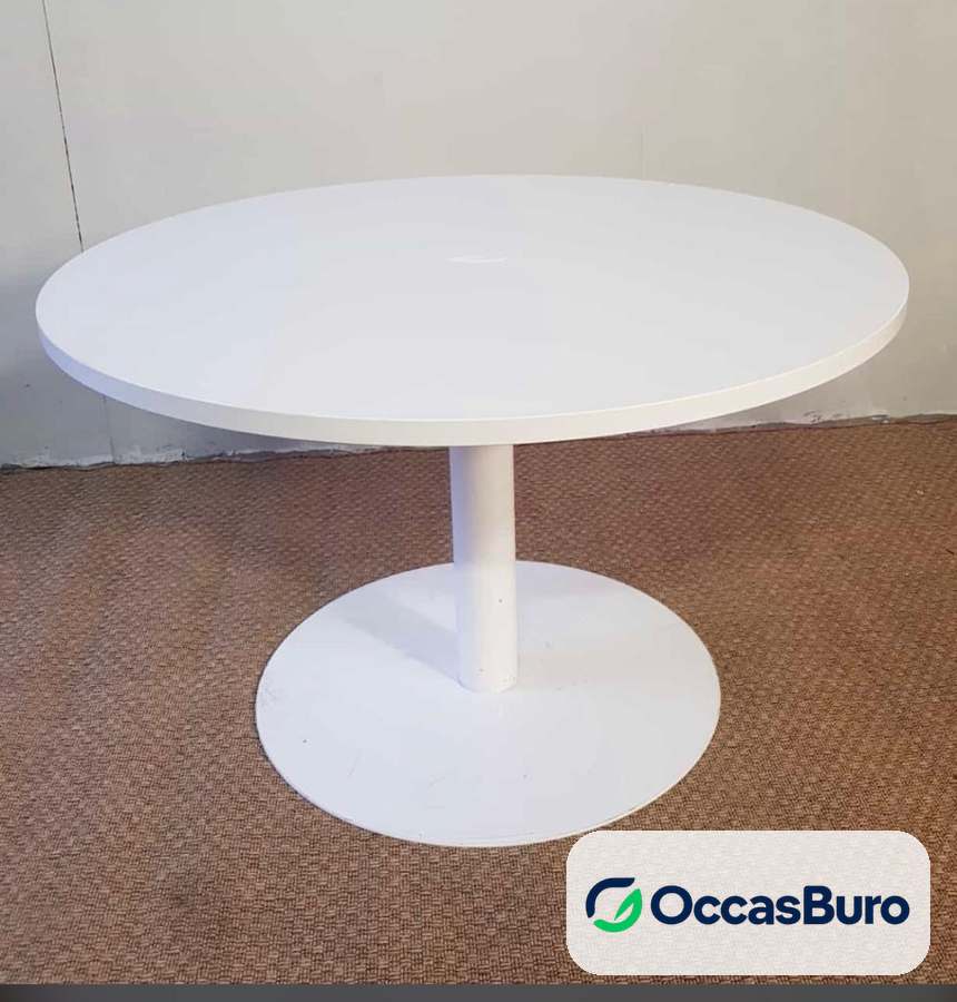 Table ronde tout blanc sur pied tulipe assorti – reconditionnée