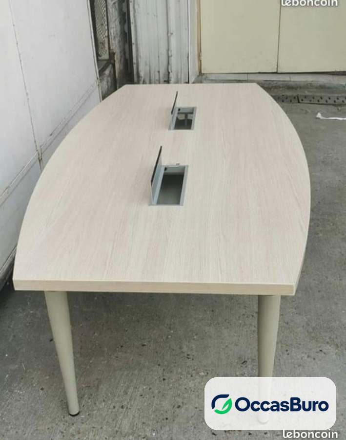 Table tonneau chêne blanchi 8 places, 2 trappes – reconditionnée