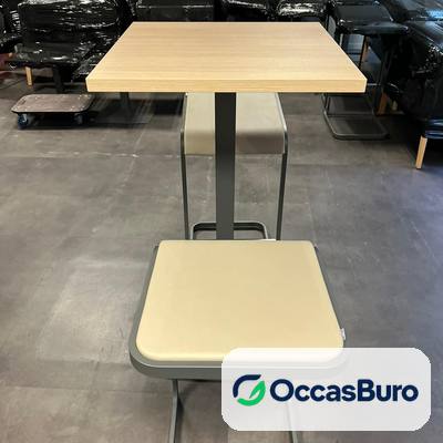 Tabouret de bar beige rembourré, piètement luge gris – reconditionné