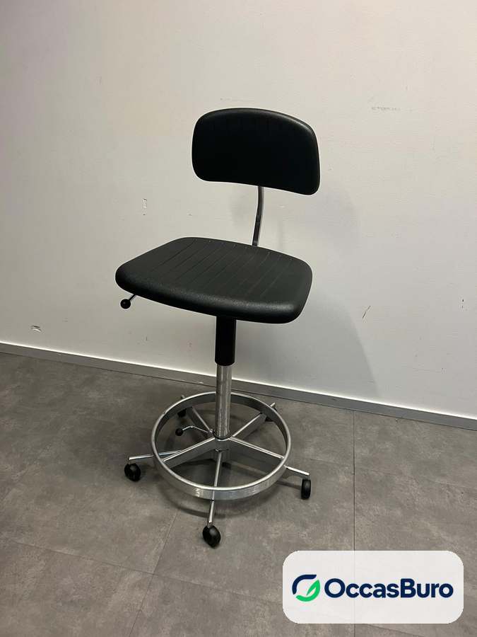 Tabouret technique noir réglable avec repose-pieds chromé – reconditionné